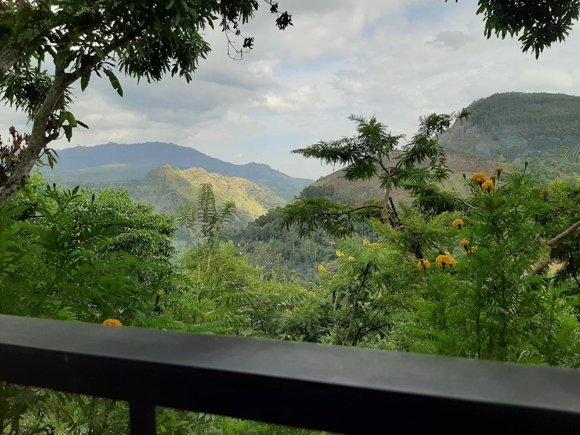 Glorious Nature Inn Ела Екстериор снимка